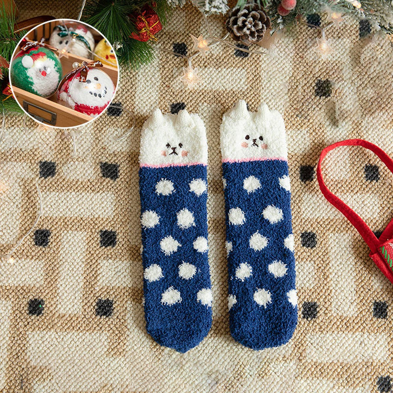 Snow Ball Globe Socks