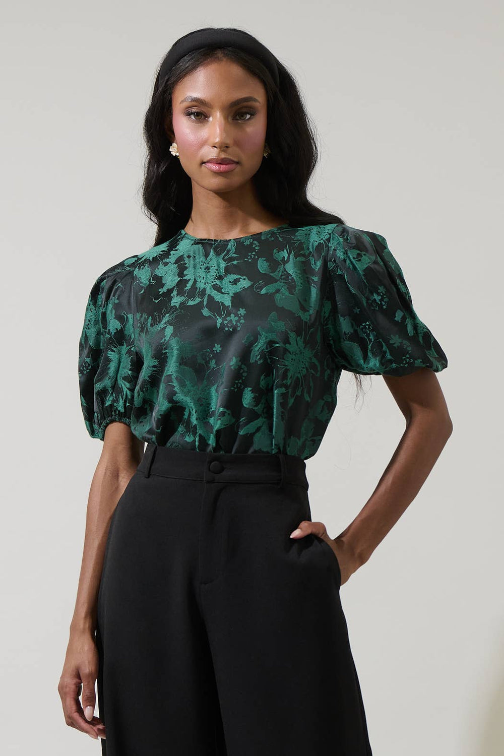 EMERALD BLACK